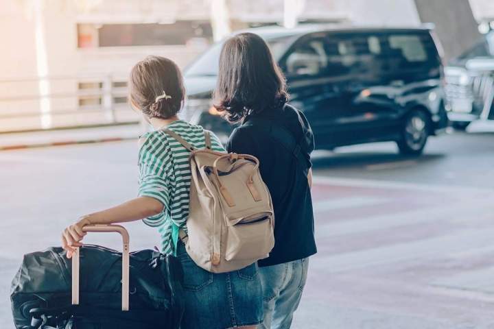 Un taxi pour transfert à la gare Compiègne